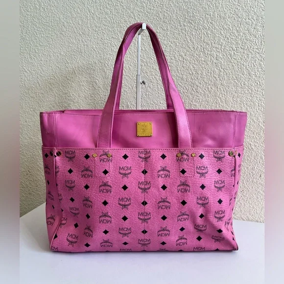 MCM Vibrant Pink Logo large Tote - Picture 1 of 15